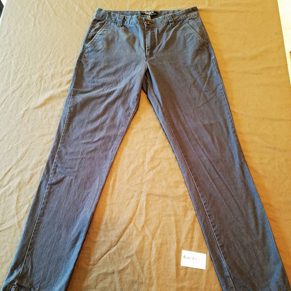 Forever 21 Men Flat Front Skinny Chinos **BTS!**